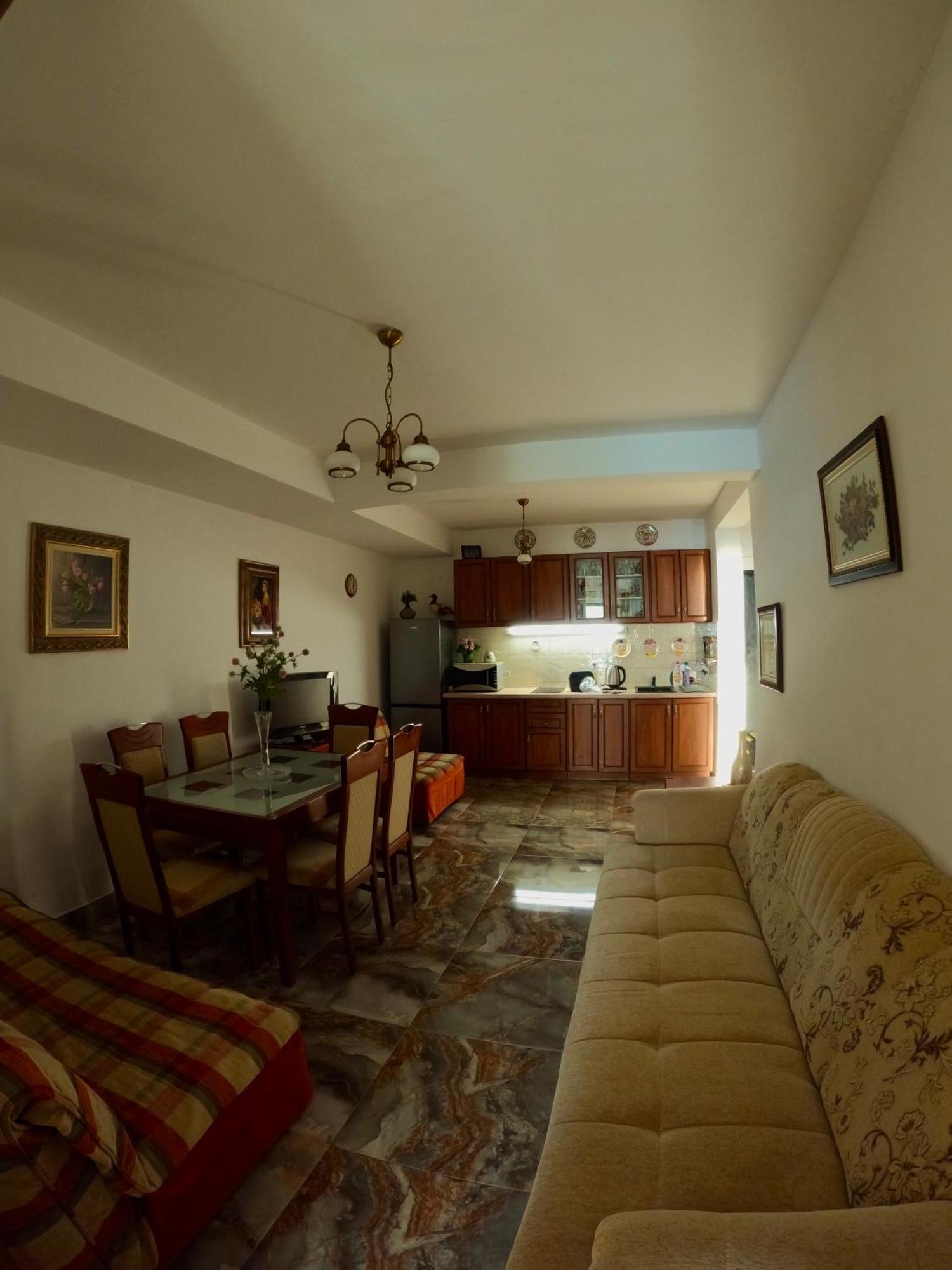 Olga Bashinskaya Apartment ซูโตมอเร ภายนอก รูปภาพ